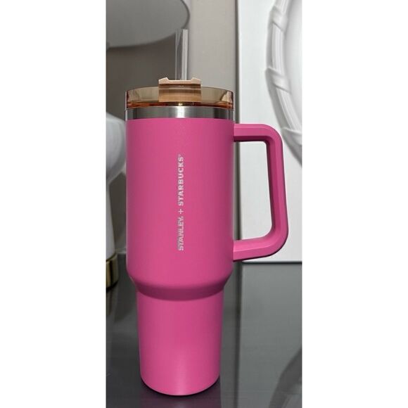 Stanley x Starbucks Philippines Exclusive PINK BLUSH CARNATION 40oz Tumbler‎ - Picture 2 of 5